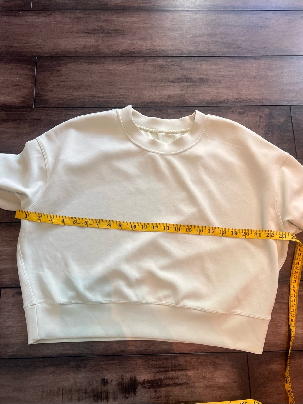Lululemon Softstreme Perfectly Oversized Cropped Crew Kohlrabi Green Sweatshirt - Picture 8 of 9